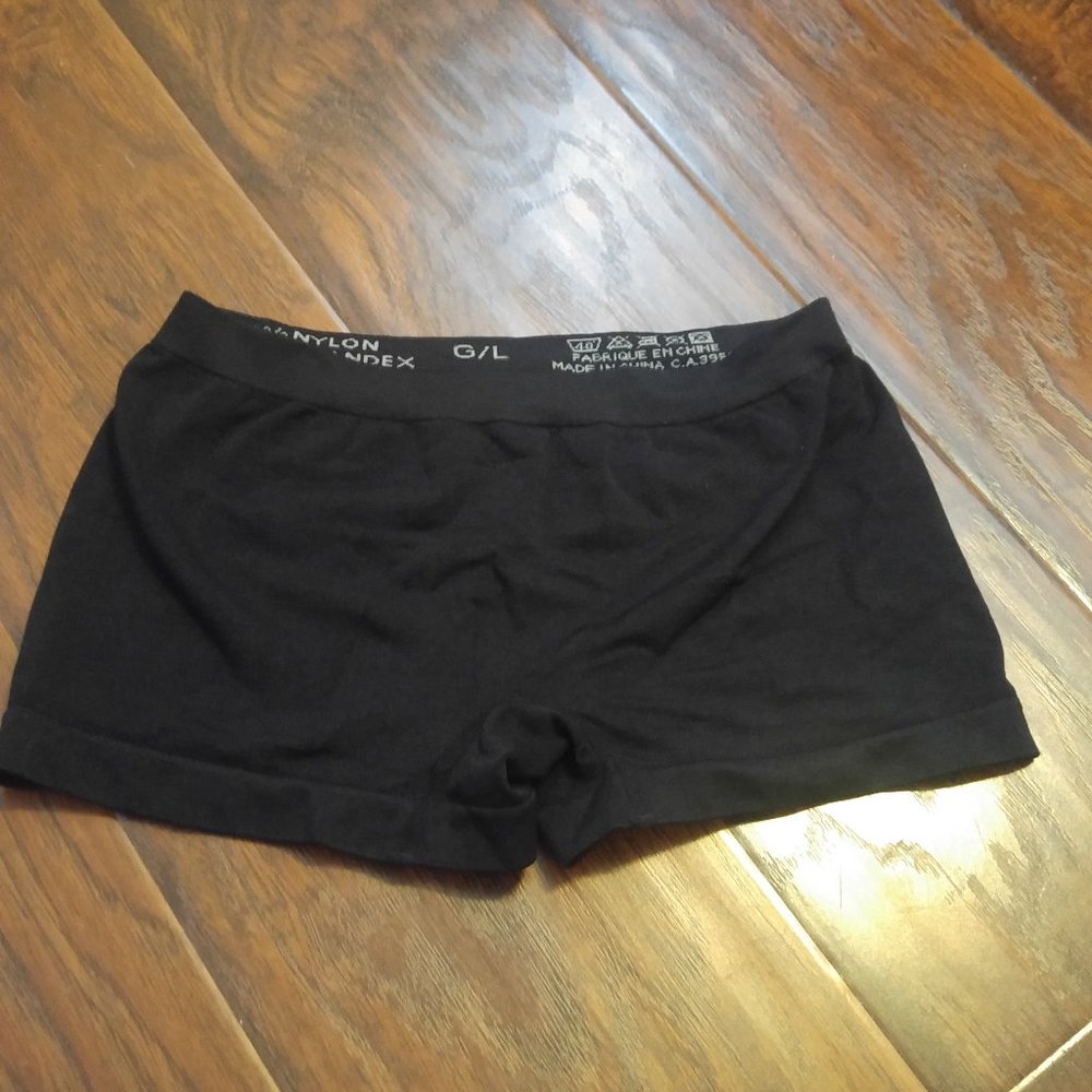 💣4/$10 💣 Spandex booty shorts *never worn*